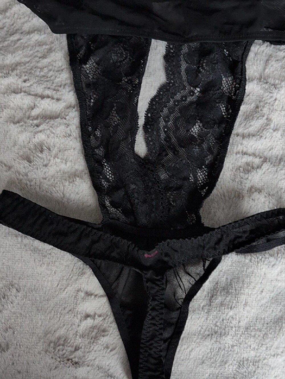 La SENZA Black Lace Plunge Teddy Bodysuit - Picture 9 of 13